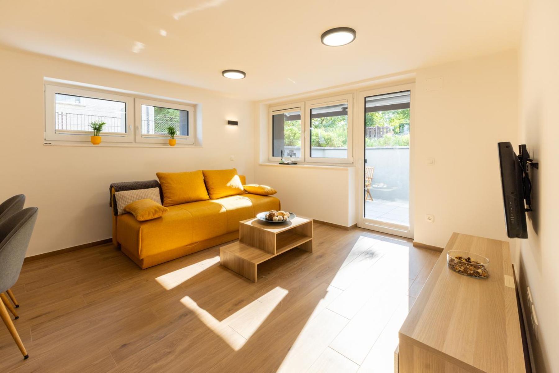 Apartmaji Klavdija Appartement *